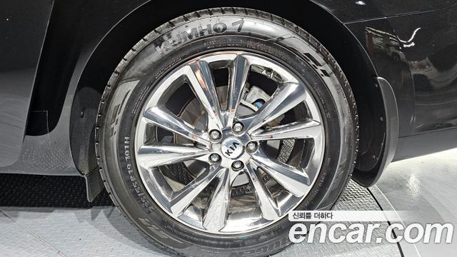 Kia Canival 2019 — photo 5