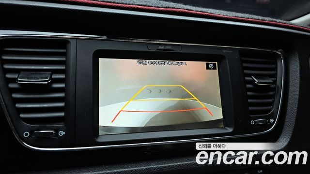 Kia Canival 2019 — photo 15