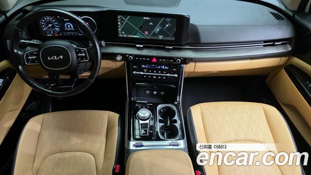 Kia Canival 2023 — photo 7
