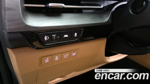 Kia Canival 2023 — photo 14