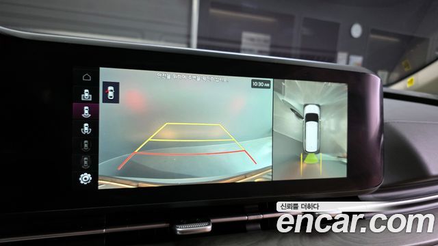 Kia Canival 2023 — photo 16