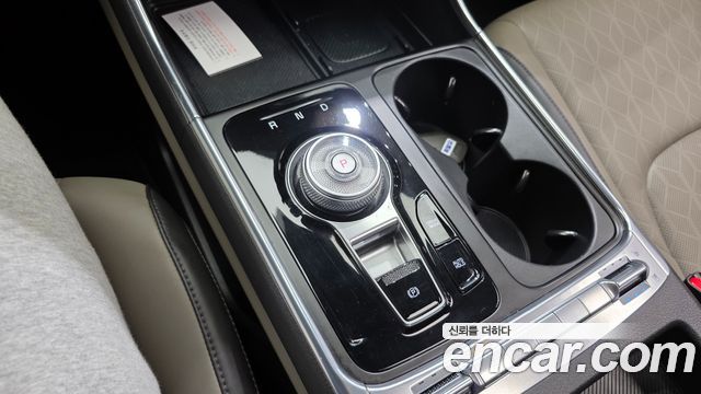 Kia Canival 2024 — photo 9