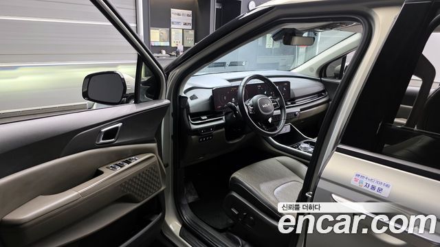 Kia Canival 2024 — photo 10