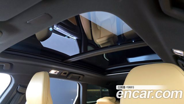 Volvo V90 2019 — photo 18