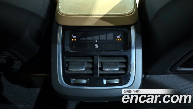 Volvo V90 2019 — photo 19