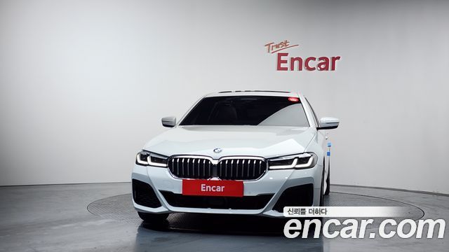 BMW 5-Series 2022 — photo 3