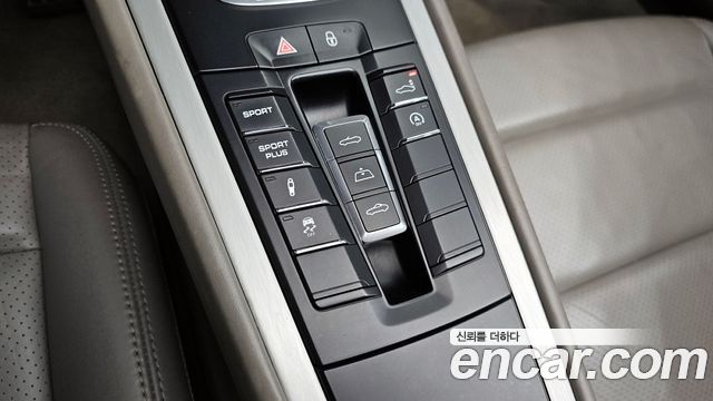 Porsche 911 2013 — photo 16