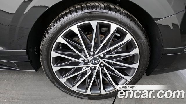 Hyundai Grandeur 2023 — photo 5