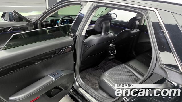 Hyundai Grandeur 2023 — photo 11