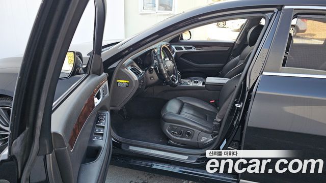 Hyundai Genesis 2016 — photo 10