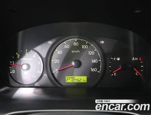 Hyundai Starex 2015 — photo 7
