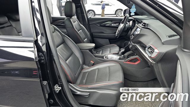 Chevrolet Korea Trailblazer 2022 — photo 11