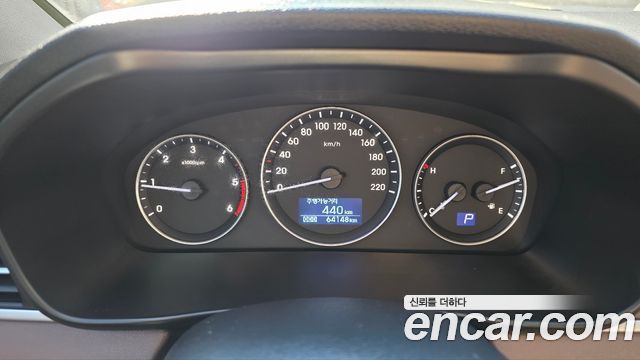 Hyundai Starex 2018 — photo 8