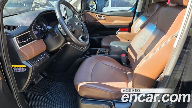 Hyundai Starex 2018 — photo 10