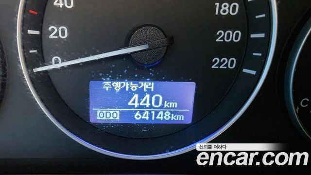 Hyundai Starex 2018 — photo 13