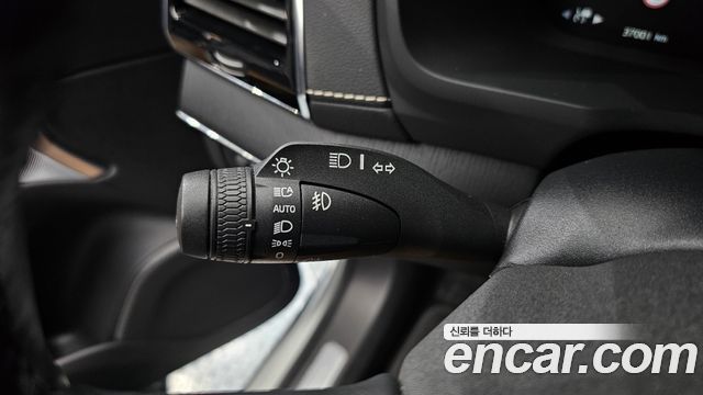 Volvo XC90 2021 — photo 17