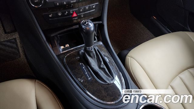 Mercedes-Benz CLS-Class 2006 — photo 9