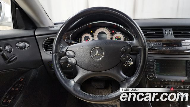 Mercedes-Benz CLS-Class 2006 — photo 13