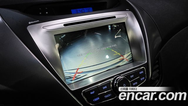 Hyundai AVANTE 2013 — photo 15