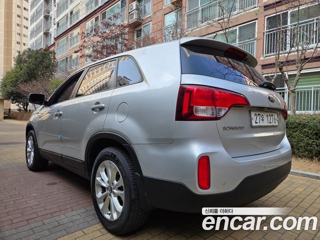 Kia Sorento 2013 — photo 8