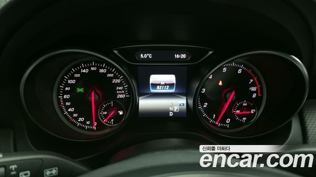 Mercedes-Benz GLA-Class 2019 — photo 8