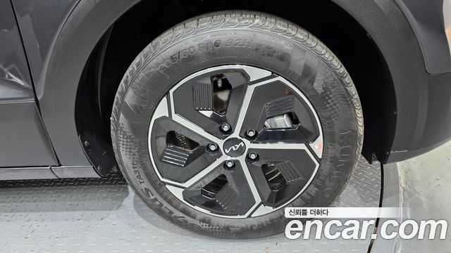 Kia Niro 2025 — photo 5