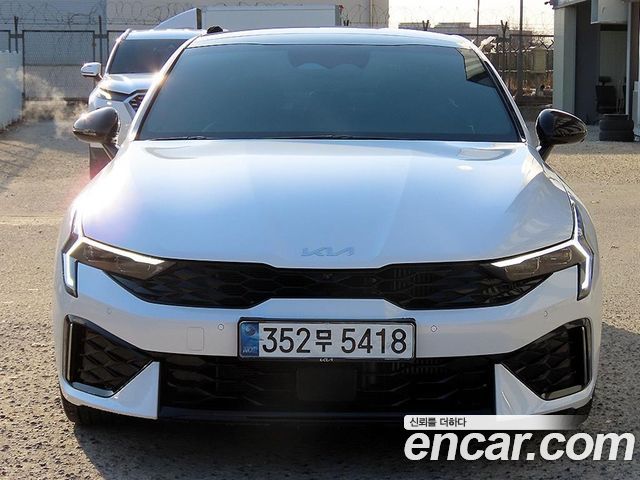 Kia K5 2024 — photo 1