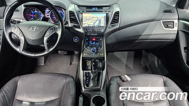 Hyundai AVANTE 2015 — photo 7