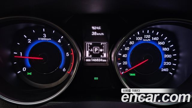 Hyundai AVANTE 2015 — photo 8