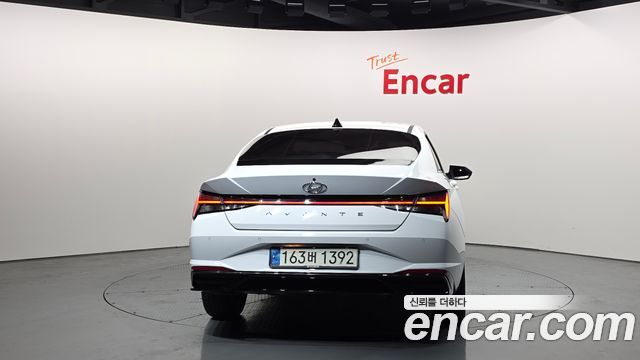Hyundai AVANTE 2022 — photo 4