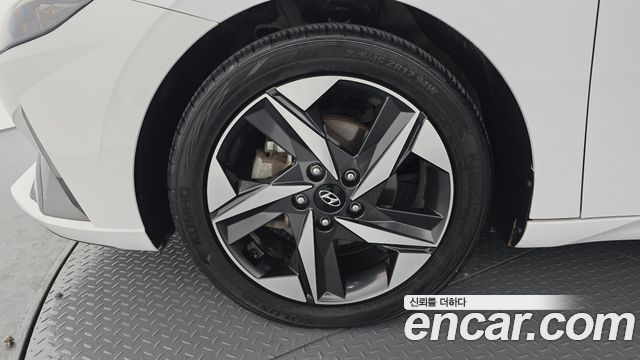 Hyundai AVANTE 2022 — photo 5
