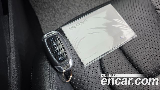 Hyundai AVANTE 2022 — photo 19