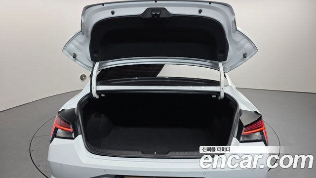 Hyundai AVANTE 2022 — photo 20
