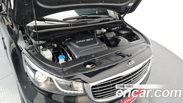 Kia Canival 2016 — photo 6