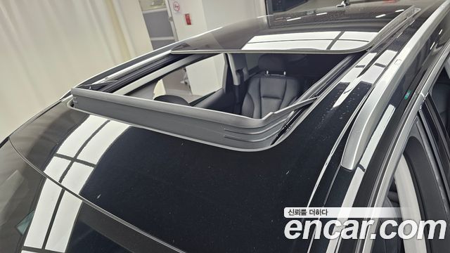 Audi Q7 2022 — photo 19