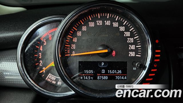 Mini Cooper 2015 — photo 8