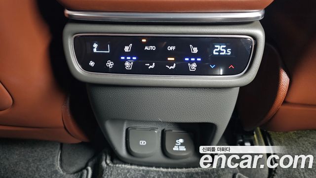Genesis GV80 2024 — photo 18