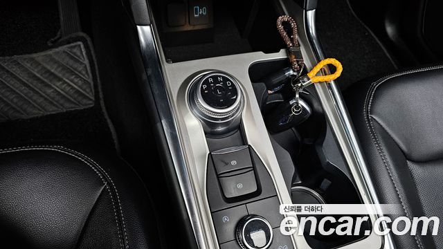 Ford Explorer 2021 — photo 9