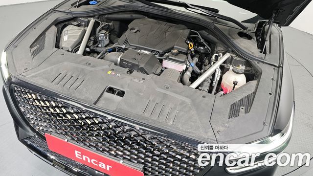 Genesis GV70 2022 — photo 6