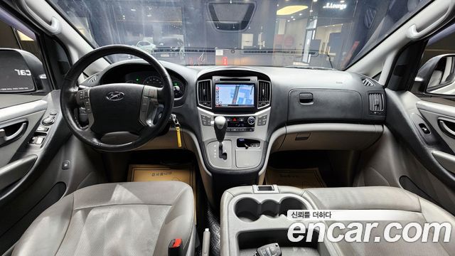 Hyundai Starex 2018 — photo 7