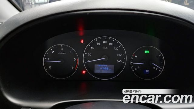 Hyundai Starex 2018 — photo 8