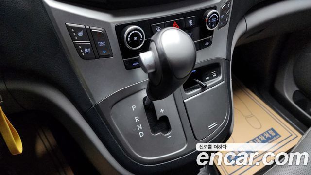 Hyundai Starex 2018 — photo 9