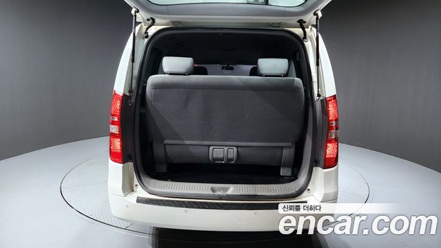 Hyundai Starex 2018 — photo 20
