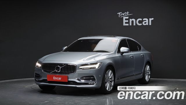 Volvo S90 2017 — photo 1