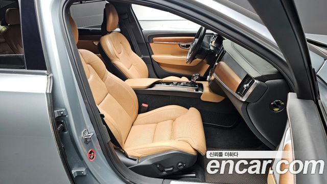 Volvo S90 2017 — photo 10