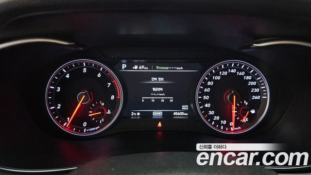 Genesis G70 2019 — photo 8
