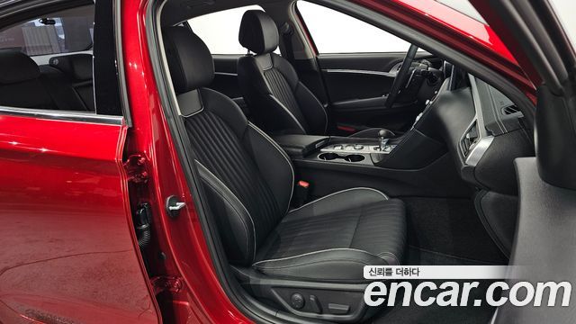Genesis G70 2019 — photo 10