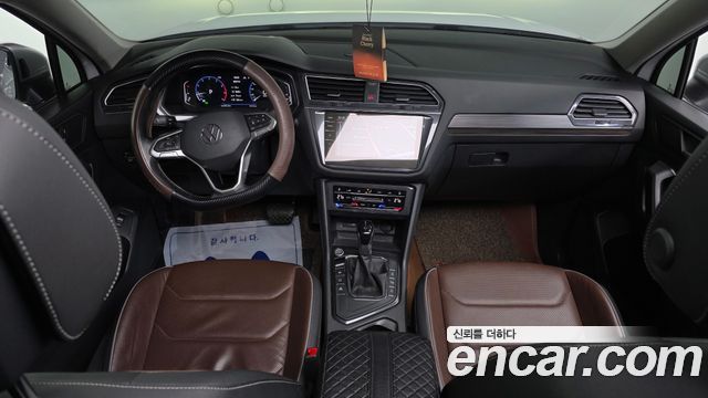 Volkswagen Tiguan 2022 — photo 7