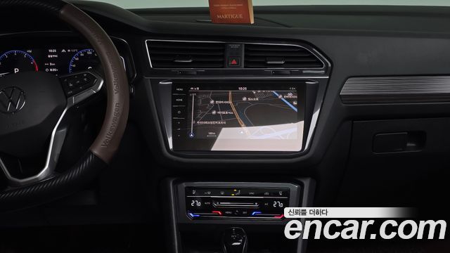 Volkswagen Tiguan 2022 — photo 14