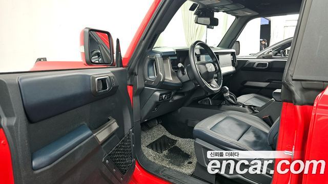 Ford Bronco 2022 — photo 10